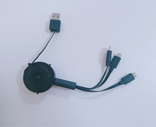一拖三數據線另一頭縮不回去了怎么修？